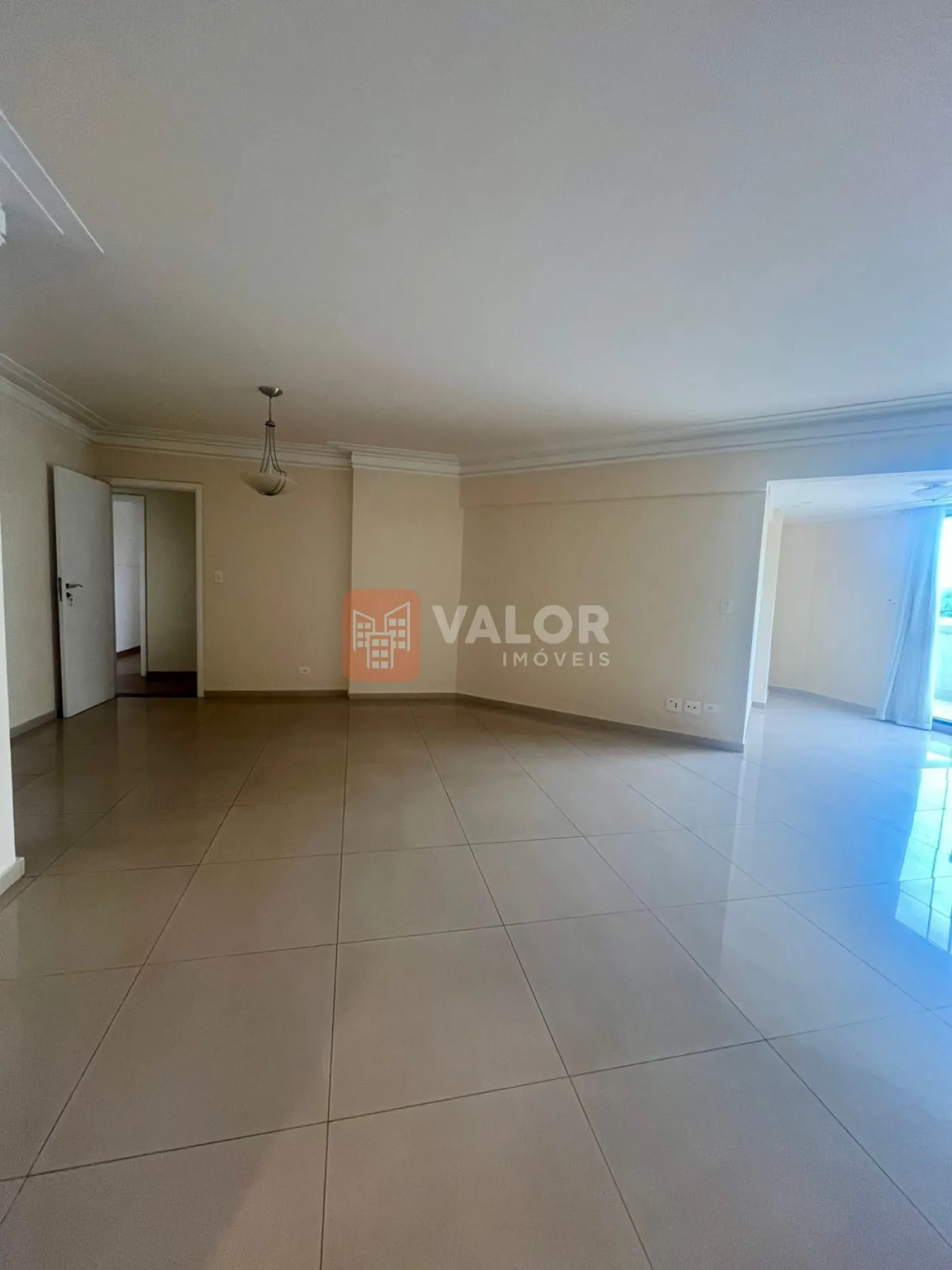 Alugar Apartamento / Padrão em Cianorte R$ 1.800,00 - Foto 14