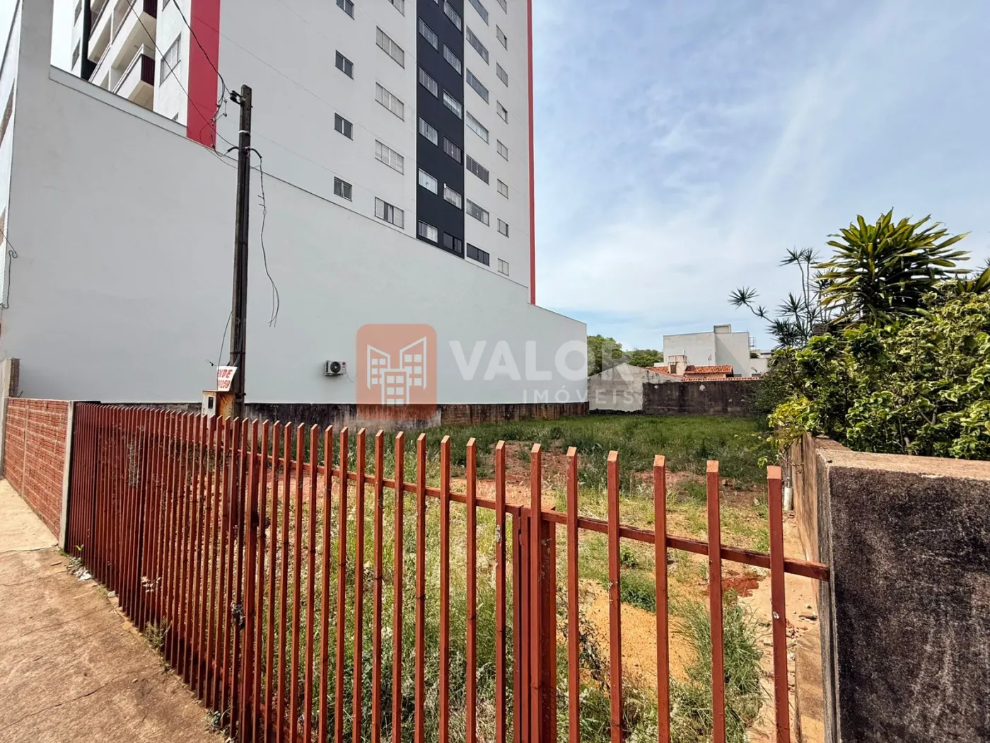 Comprar Terreno / Padrão em Cianorte R$ 600.000,00 - Foto 1