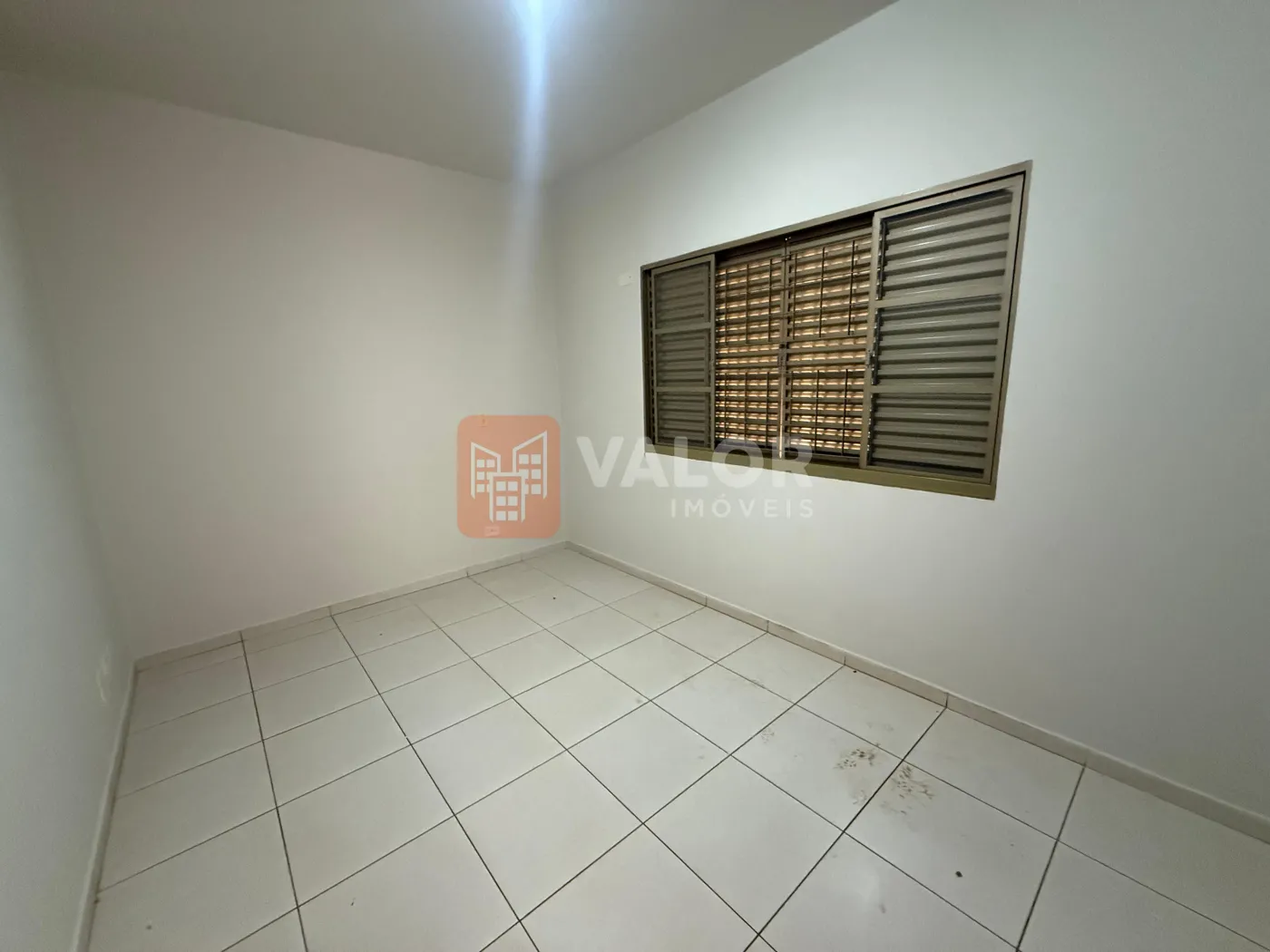 Alugar Casa / Padrão em Cianorte R$ 2.000,00 - Foto 9