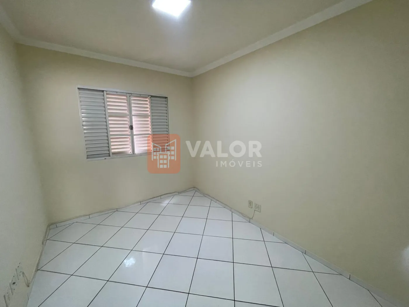 Alugar Apartamento / Padrão em Cianorte R$ 1.800,00 - Foto 10