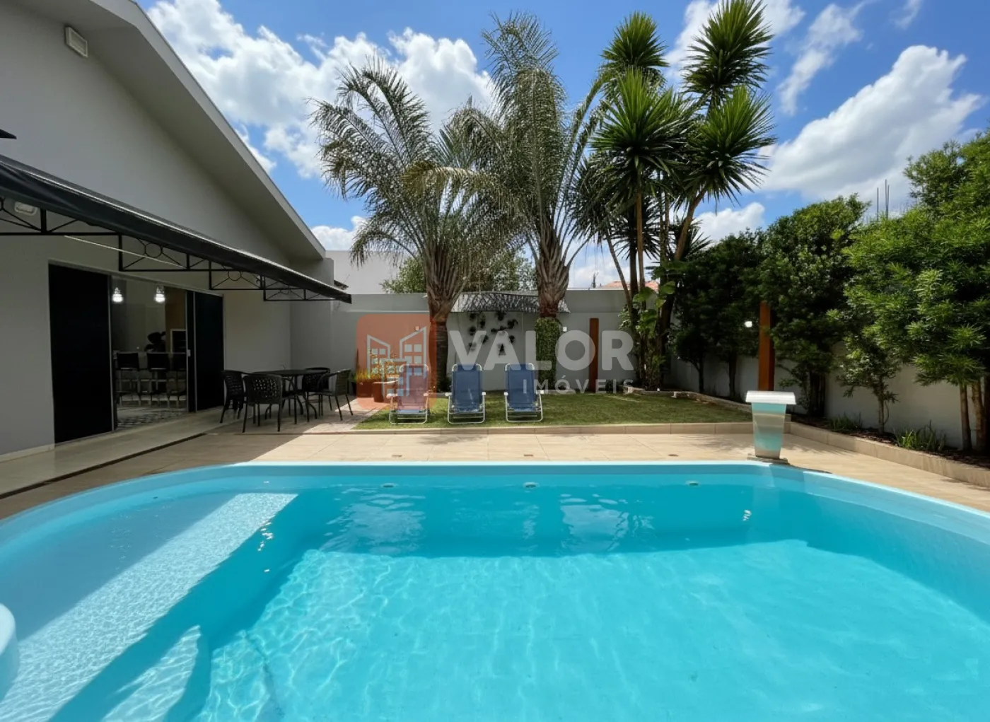 Comprar Casa / Padrão em Cianorte R$ 800.000,00 - Foto 4